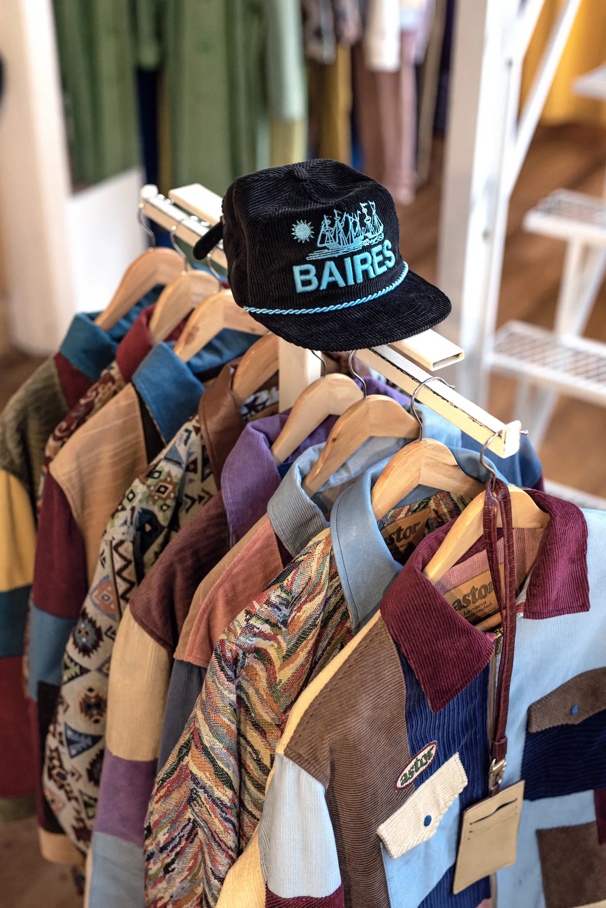 ASTQR — rack gorra Baires